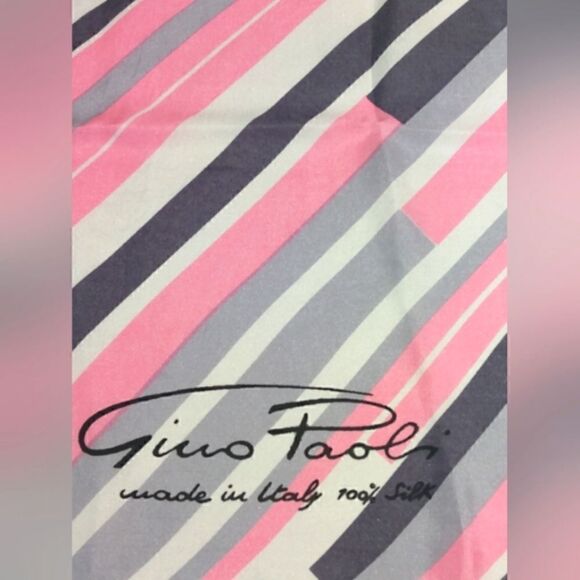 Gino Paoli 💯 Silk Scarf Italy Square EUC Rolled Hem Vintage - Picture 6 of 10